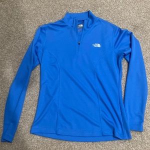 North Face VaporWick shirt. Very good condition